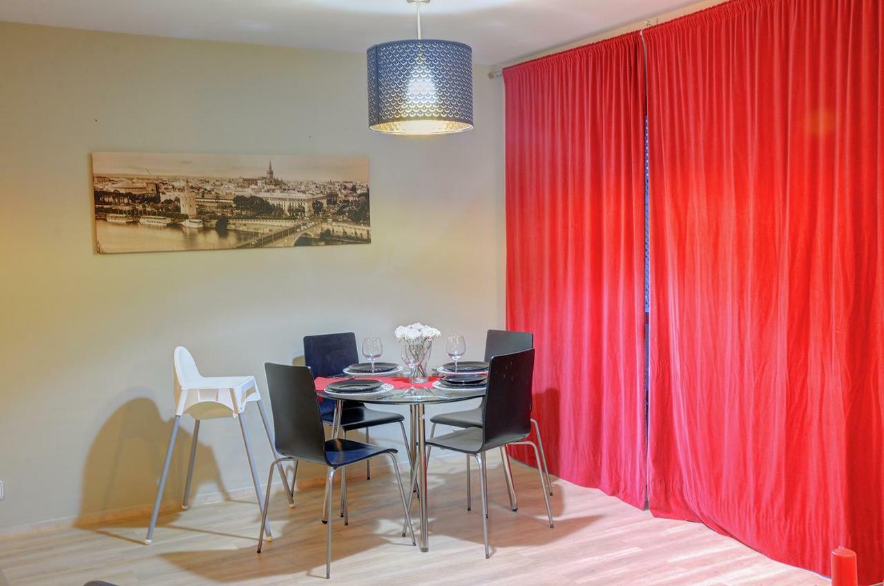 Apartamento Murillo En El Prado Sevilla Exterior foto